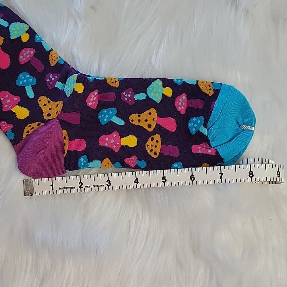 UNBRANDED Mushroom Printed Colorful Boho Cottage Novelty Retro Fun‎ Crew Socks